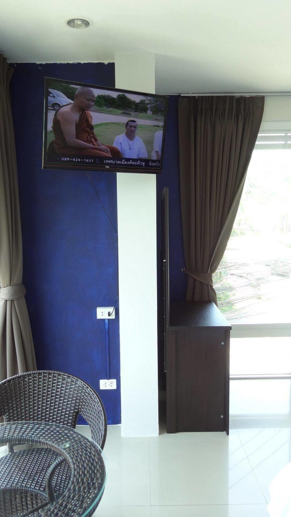 But Different Phuket Boutique Hotel Nai Harn Extérieur photo